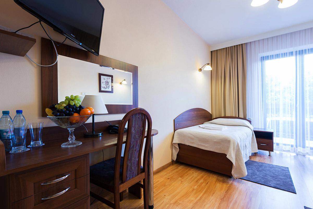 Hotel Victoria Olkusz Esterno foto